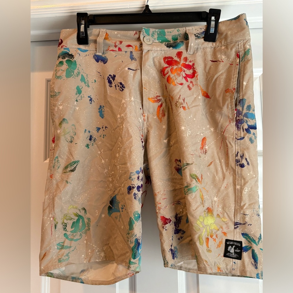 Vans - Vanphibian Floral Print Beige Shorts